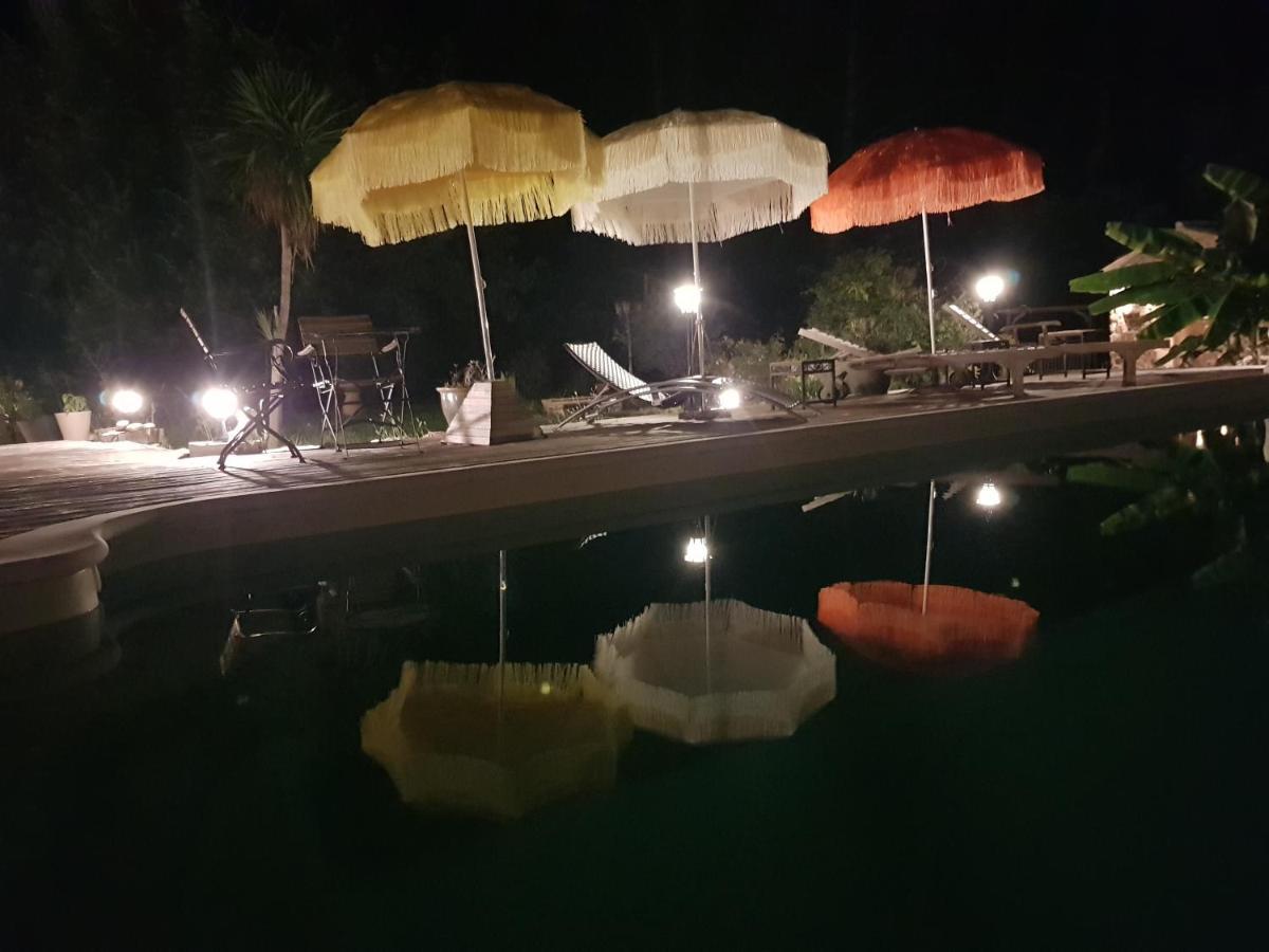 مبيت وإفطار دْراجينْيا Le Jardin Des Selves المظهر الخارجي الصورة